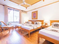 Hotel Casamara Hotels near Kandy Clock Tower