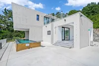 Cheongdo Sun Believe Pool Villa Pension - 4-Star