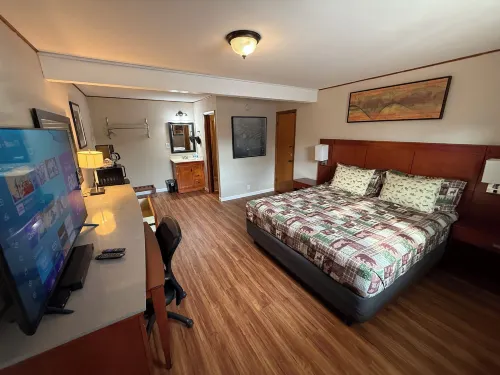 Hunter's Friend Resort Near Table Rock Lake - Wi-Fi