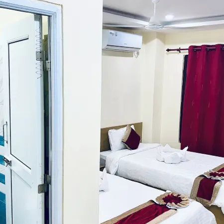 Chitwan Business Hotel