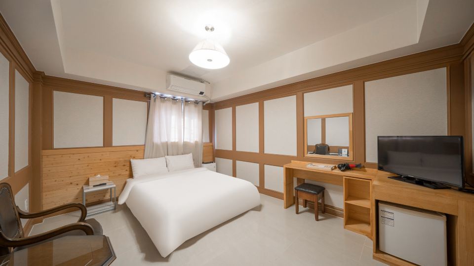 GAIA HOTEL