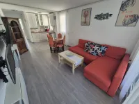 Cozy, very comfortable, very close to the beach.
