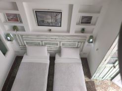 Apartment in Old Havana with free wifi, 2 twins beds and work area