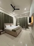 ชิฟต์-อิน โรงแรม