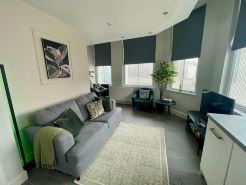 Woolton | Washer/Dryer | Sofa Bed | Free Parking