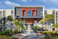 Hyatt Place Tampa Airport Hotel berhampiran Taman Cypress Point