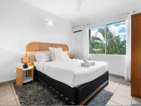 Bright Cozy Apartment Central - Modern Hotels in Millner