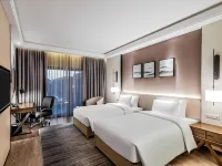 Aber Al Takhassusi Hotels near Riyadh Golf Courses