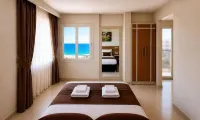 Palm Beach Hotel