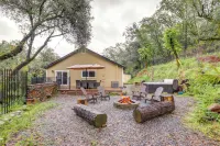 Placerville Paradise: Game Room + Hot Tub! - Wifi