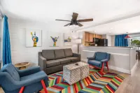 Coconut Palms Beach Resort II, an Ascend Collection Hotel - Parking