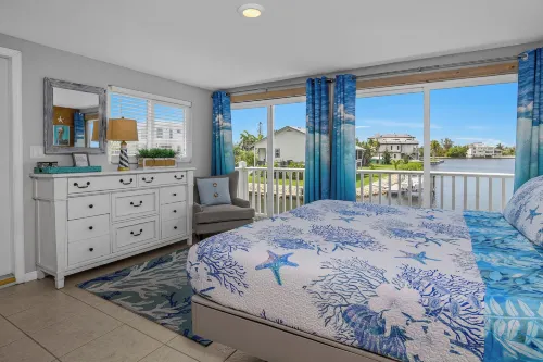 Latitude 26 Waterfront Boutique Resort - Bonita Springs