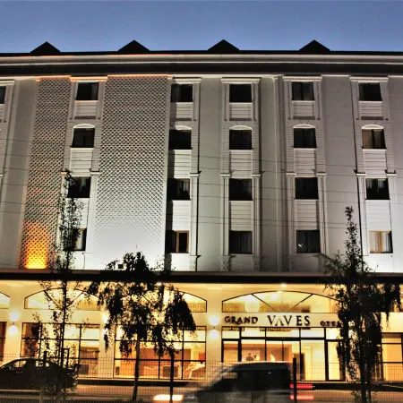 Grand Vaves Otel