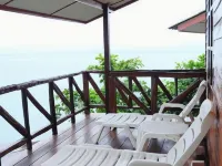 Koh Chang Hut Hotel Hotel dekat Pantai Hat Sai Khao