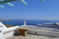 Villa Ioanna Blue- Vacation Houses for Rent 300 Metres by the Sea - موقف سيارات