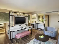 Hotel Suba International Sahar Road Mumbai โรงแรมใกล้หาดเวอร์โซวา