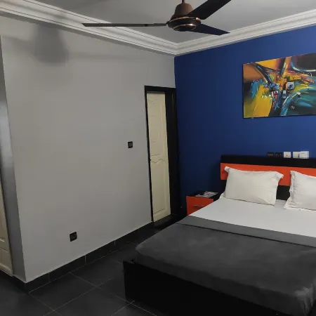 Room-Standard Double Bed in Royal Blue G