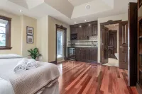 Westmount River Inn