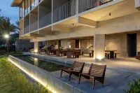 Rucha Beachfront Retreat - Ocean View