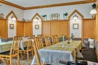 Wander Und Aktiv Hotel Rösslwirt - breakfast