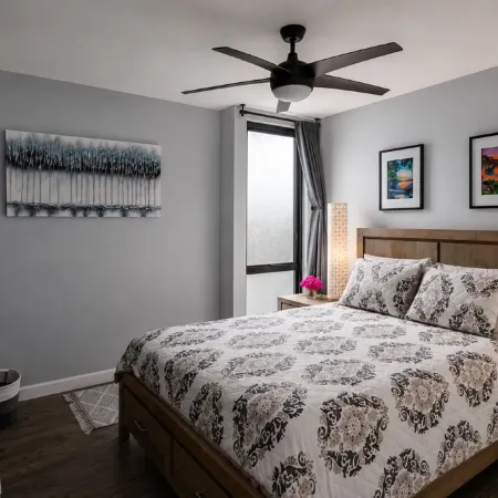 Newly Renovated Condo - Next to the beach!