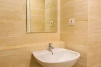 Strategic and Comfy 2BR Apartment Springwood Residence By Travelio - 2-Star