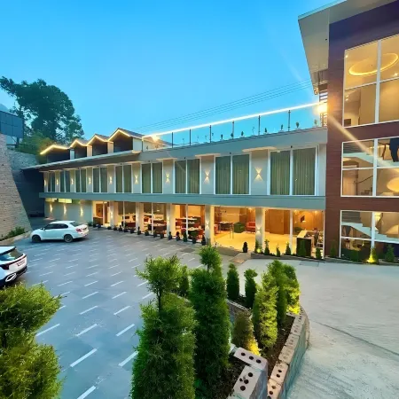Arnisa Kasauli - A Boutique Hotel