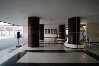 The Suite Metro Apartment by King Official - parkir