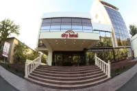 City Hotel Bishkek - Gym