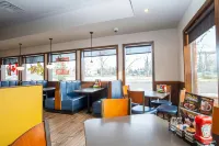 Sandman Hotel Red Deer - breakfast