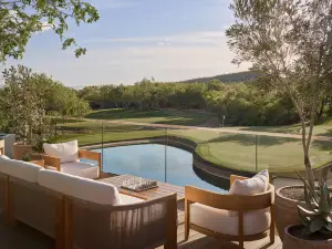 Loews Ventana Canyon Resort