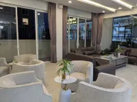 Ocean SHV Hotel - parking