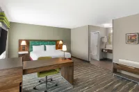 Hampton Inn & Suites Atlanta Airport West/Camp Creek Parkway - 2-Star