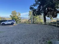 Villa Ambrosina - parking
