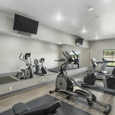 Riverstone Suites - Chippewa Falls