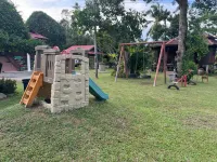 Pasir Belanda Resort - 2-Star
