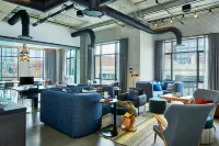 Moxy Columbus Short North - balcony