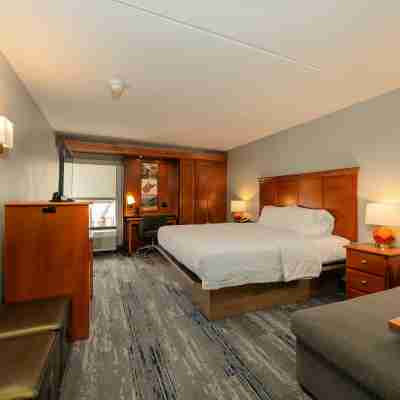 Hampton Inn Wheeling Rooms