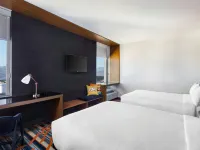 Aloft Phoenix-Airport Hotels near Phoenix Sky Harbor International Airport