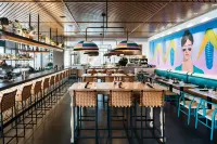 The Maven Hotel at Dairy Block - bar