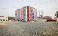 Taean Sharp - 2-Star