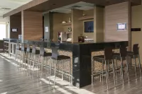 Hampton Inn by Hilton Yopal - bar