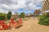 Luxe Mesa View Home on 35 Acres w/ Wraparound Deck - 3-Sterne