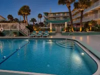 Chateau Mar Beach Resort Newly Renovated - Meerblick