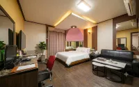 HUB MOTEL - 2-Star