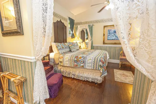 Penny Farthing Inn - Bed and Breakfasts