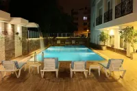 Othello Hotel - Pools