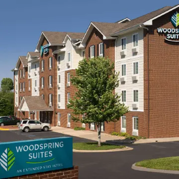 WoodSpring Suites Kansas City Lenexa