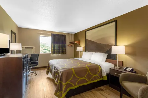 Super 8 by Wyndham Abingdon VA