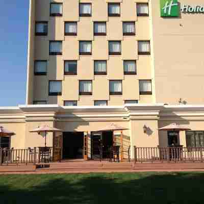 Holiday Inn Boston - Dedham Hotel & Conference Center, an IHG Hotel Hotel Exterior